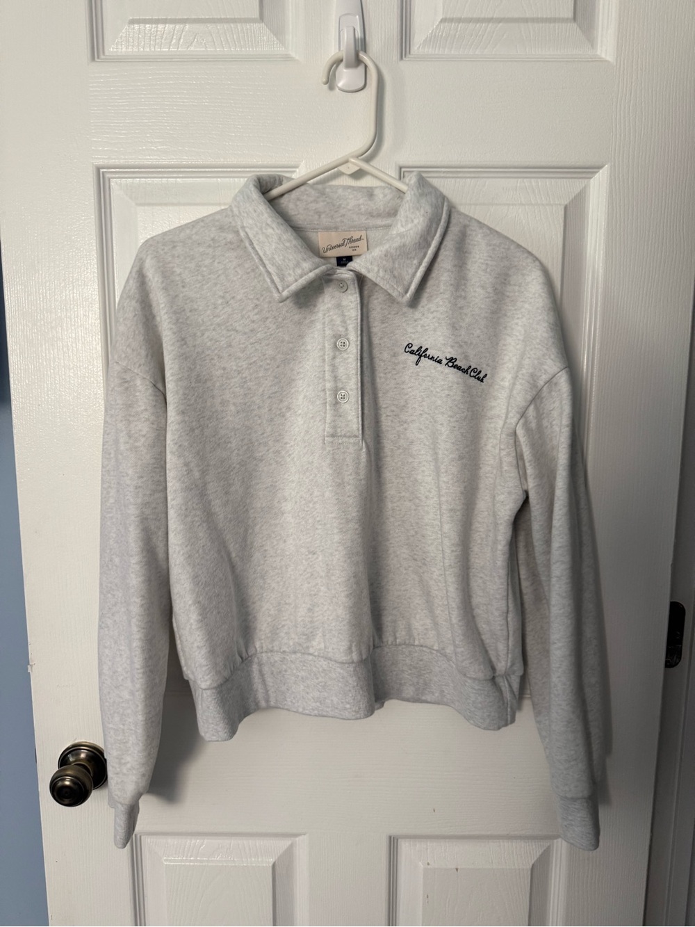 Universal Thread Button Up Sweatshirt - Size M